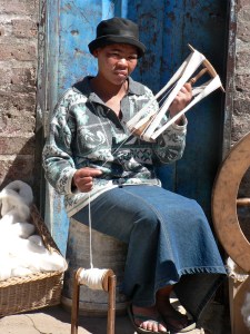 Home industry is one of the only ways for women in the Nieu Bethesda township to bring in a few pennies.